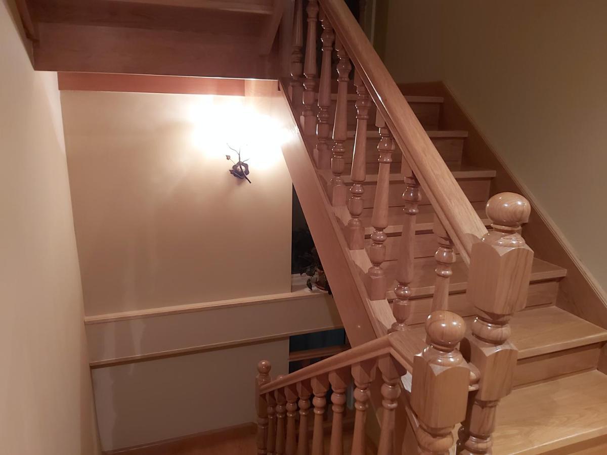 Despertar Con El Sonido De Los Pajaros Villa Melide Eksteriør bilde