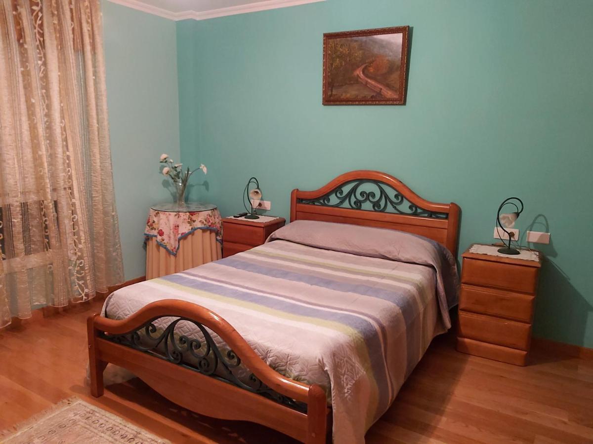 Despertar Con El Sonido De Los Pajaros Villa Melide Eksteriør bilde