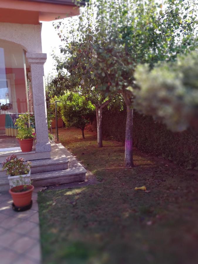 Despertar Con El Sonido De Los Pajaros Villa Melide Eksteriør bilde